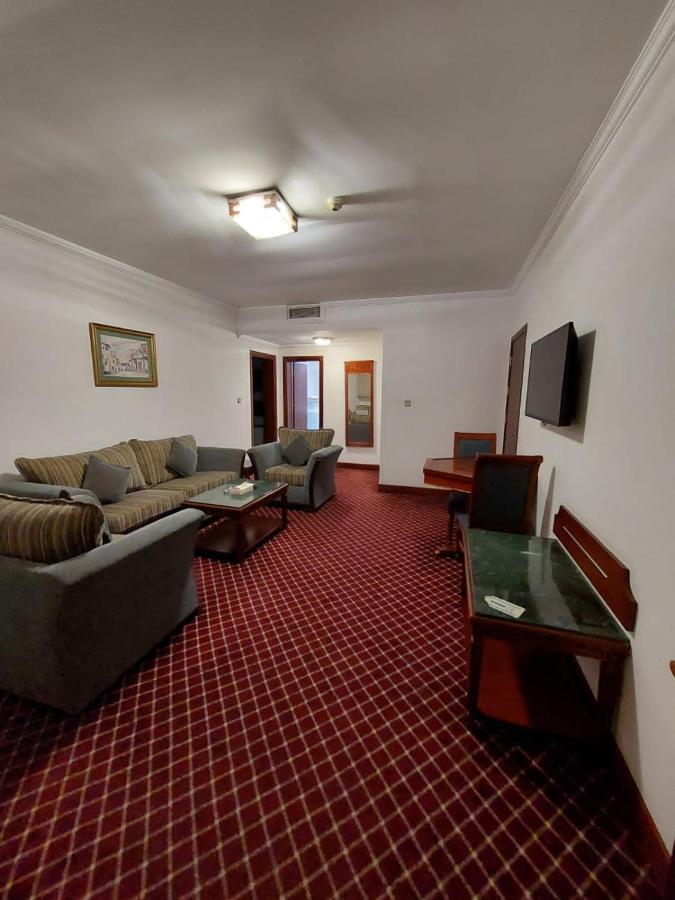 Ambassador Suites Jeddah Luaran gambar